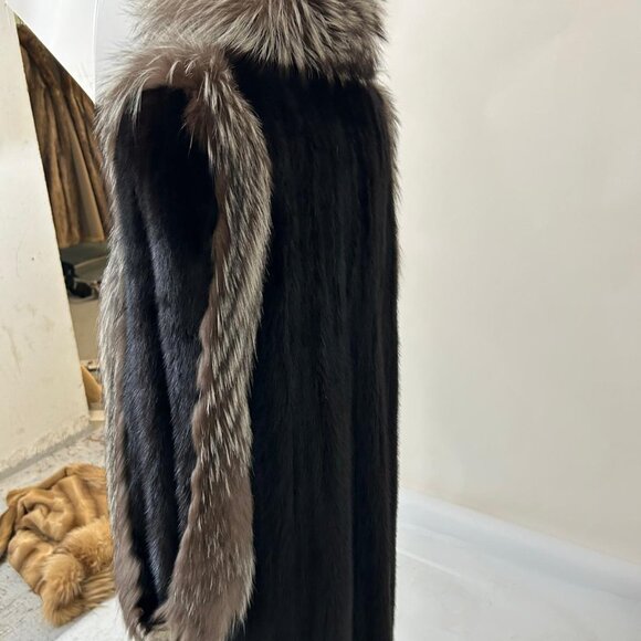 Luxury Black Mink Coat with Silver Fox Trim – Bold Elegance in Every Step - Picture 2 of 5